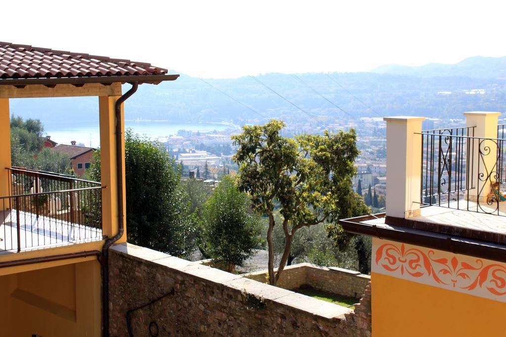 Tenuta Margherita Guest House Salo Ngoại thất bức ảnh